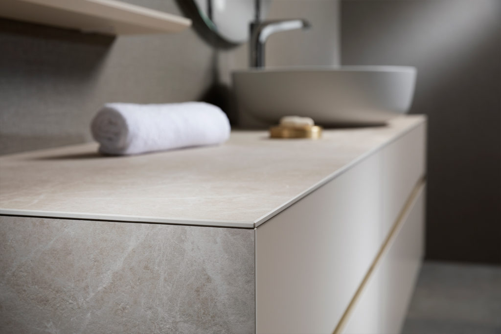 Karma, bathroom furniture by DECOTEC